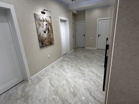 3 otaqlı yeni tikili - Neftçilər m. - 139 m²