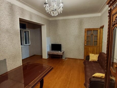 2 otaqlı köhnə tikili - Əhmədli m. - 58 m²