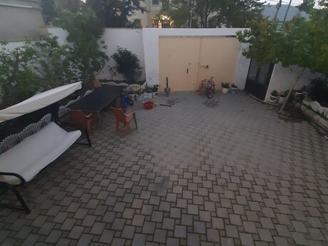 8 otaqlı həyət evi/bağ evi - Masazır q. - 320 m²