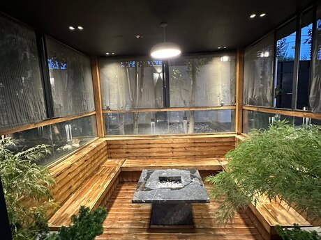 5 otaqlı həyət evi/bağ evi - Mərdəkan q. - 300 m²