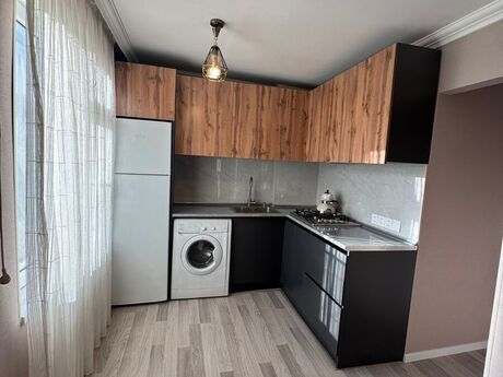 2 otaqlı köhnə tikili - Gənclik m. - 50 m²
