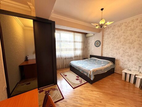 3 otaqlı yeni tikili - Nizami m. - 130 m²