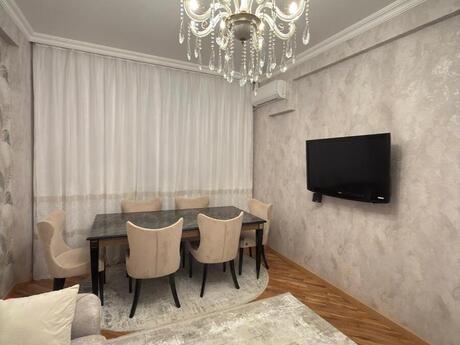 2 otaqlı yeni tikili - Bakıxanov q. - 70 m²
