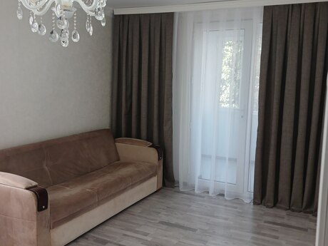2 otaqlı köhnə tikili - Avtovağzal m. - 36.5 m²