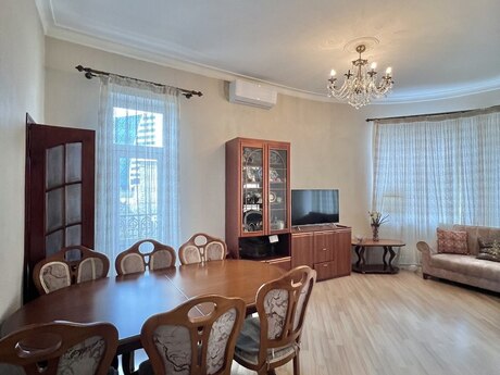 3-комн. вторичка - м. Нариман Нариманов - 60 м²