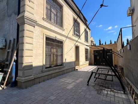 Elan №6102159 - Bakı, Bakıxanov q., 7 otaqlı, 500 m²