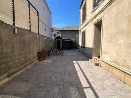 7 otaqlı həyət evi/bağ evi - Bakıxanov q. - 500 m²