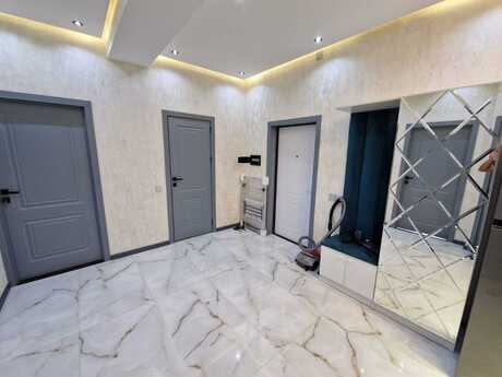 3 otaqlı yeni tikili - 28 May m. - 90 m²