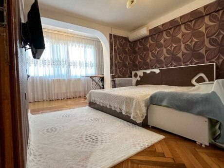 3 otaqlı köhnə tikili - Əhmədli m. - 85 m²
