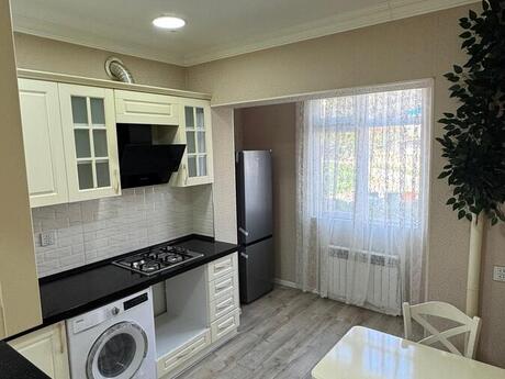 2 otaqlı köhnə tikili - Xətai r. - 60 m²