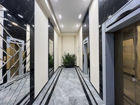 4 otaqlı yeni tikili - Gənclik m. - 208 m²