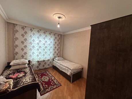 6 otaqlı həyət evi/bağ evi - Hövsan q. - 150 m²