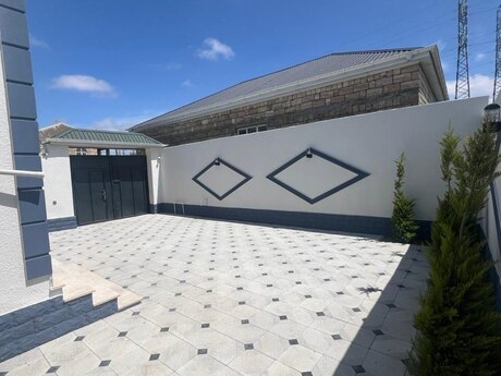 4 otaqlı həyət evi/bağ evi - Savalan q. - 130 m²