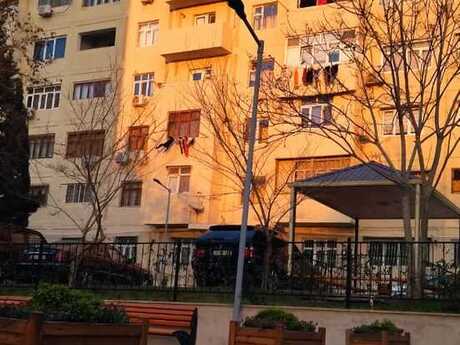 Elan №6102262 - Bakı, Yeni Günəşli q., 2 otaqlı, 60 m², 7/9 mərtəbə