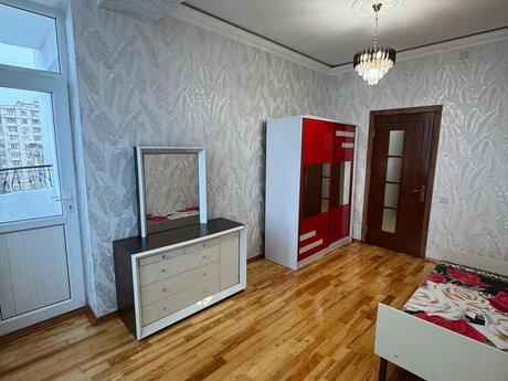 3 otaqlı mənzil, 105 m², Əhmədli: 258 000 ₼ 2