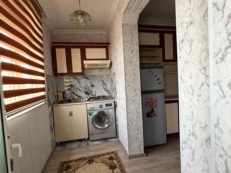 3 otaqlı köhnə tikili - Binəqədi r. - 60 m²