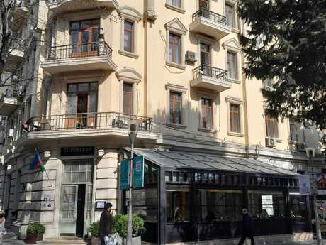 2 otaqlı köhnə tikili - Sahil m. - 55 m²