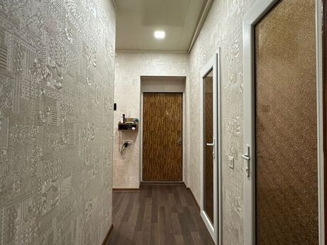3 otaqlı köhnə tikili - Bakıxanov q. - 85 m²