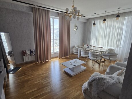 4 otaqlı yeni tikili - Biləcəri q. - 115 m²