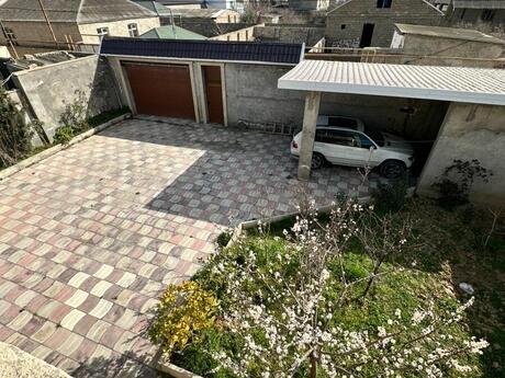 10 otaqlı həyət evi/bağ evi - Hövsan q. - 162 m²