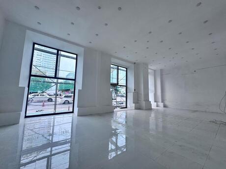 Elan №6061094 - Bakı, Şah İsmayıl Xətai m., 220 m²