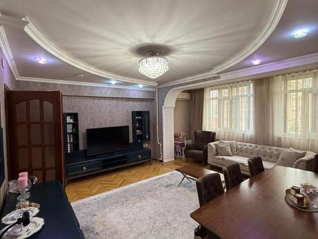 2 otaqlı köhnə tikili - 28 May m. - 75 m²