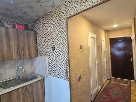 2 otaqlı köhnə tikili - İnşaatçılar m. - 55 m²