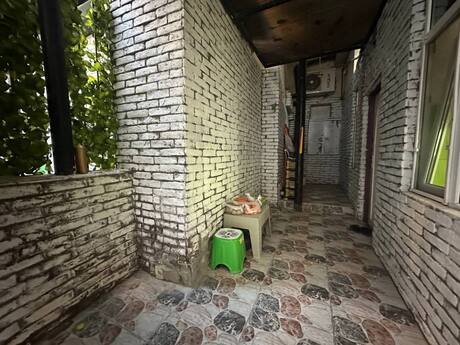 2 otaqlı köhnə tikili - Sahil m. - 56 m²