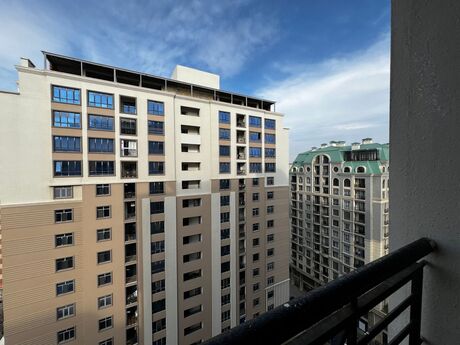 5 otaqlı yeni tikili - Nəsimi r. - 235 m²