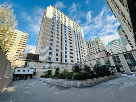 5 otaqlı yeni tikili - Nəsimi r. - 235 m²