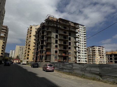 1 otaqlı yeni tikili - İnşaatçılar m. - 60 m²