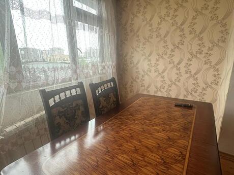 3 otaqlı köhnə tikili - Neftçilər m. - 75 m²