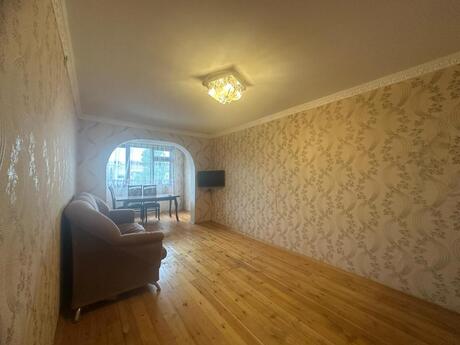 Elan №6102465 - Bakı, Neftçilər m., 3 otaqlı, 75 m², 5/5 mərtəbə