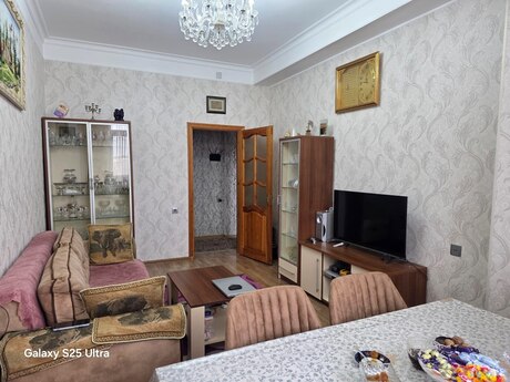 Elan №6102454 - Bakı, Yeni Yasamal q., 3 otaqlı, 65 m², 8/11 mərtəbə