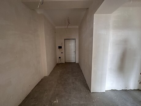2-комнатная квартира, 73 м², 28 May: 230 000 ₼ 5