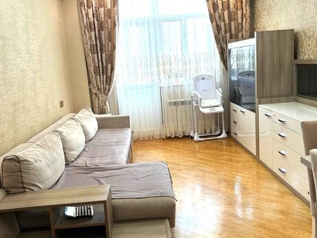 Elan №6102507 - Bakı, Neftçilər m., 2 otaqlı, 75 m², 9/12 mərtəbə