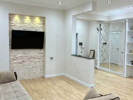 2 otaqlı yeni tikili - Nəsimi r. - 174 m²