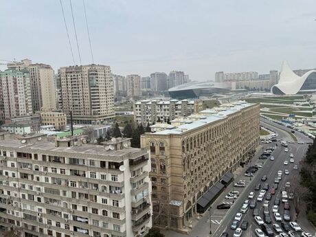 4 otaqlı yeni tikili - Nərimanov r. - 185 m²