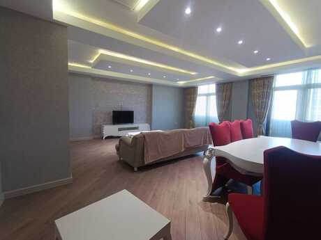 3 otaqlı yeni tikili - Nizami m. - 180 m²