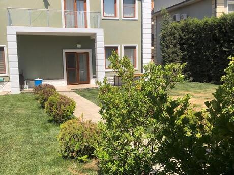 5 otaqlı həyət evi/bağ evi - Şağan q. - 245 m²
