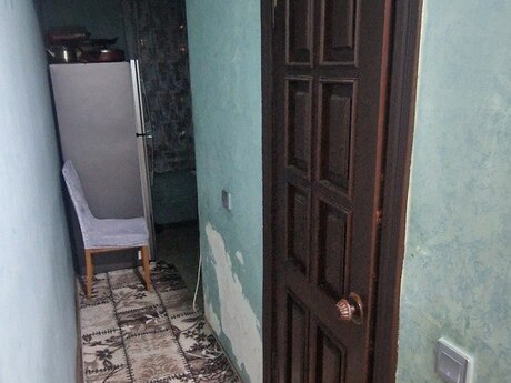 2 otaqlı köhnə tikili - İnşaatçılar m. - 45 m²