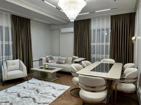 3 otaqlı yeni tikili - 8 Noyabr m. - 145 m²