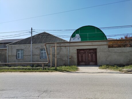 4 otaqlı həyət evi/bağ evi - Maştağa q. - 210 m²
