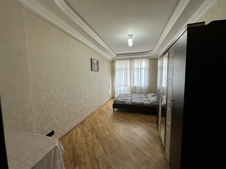 3 otaqlı yeni tikili - 3-cü mikrorayon q. - 115 m²