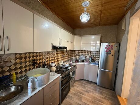 4 otaqlı həyət evi/bağ evi - Masazır q. - 140 m²