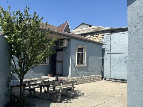 3 otaqlı həyət evi/bağ evi - Binəqədi q. - 70 m²