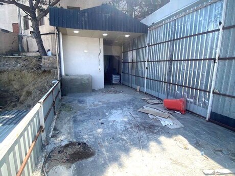 Obyekt - Neftçilər m. - 120 m²