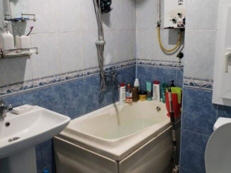 2 otaqlı köhnə tikili - Əhmədli m. - 60 m²
