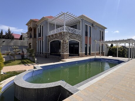 7 otaqlı həyət evi/bağ evi - Mərdəkan q. - 470 m²