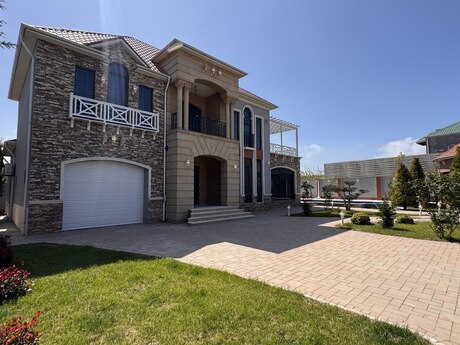 7 otaqlı həyət evi/bağ evi - Mərdəkan q. - 470 m²